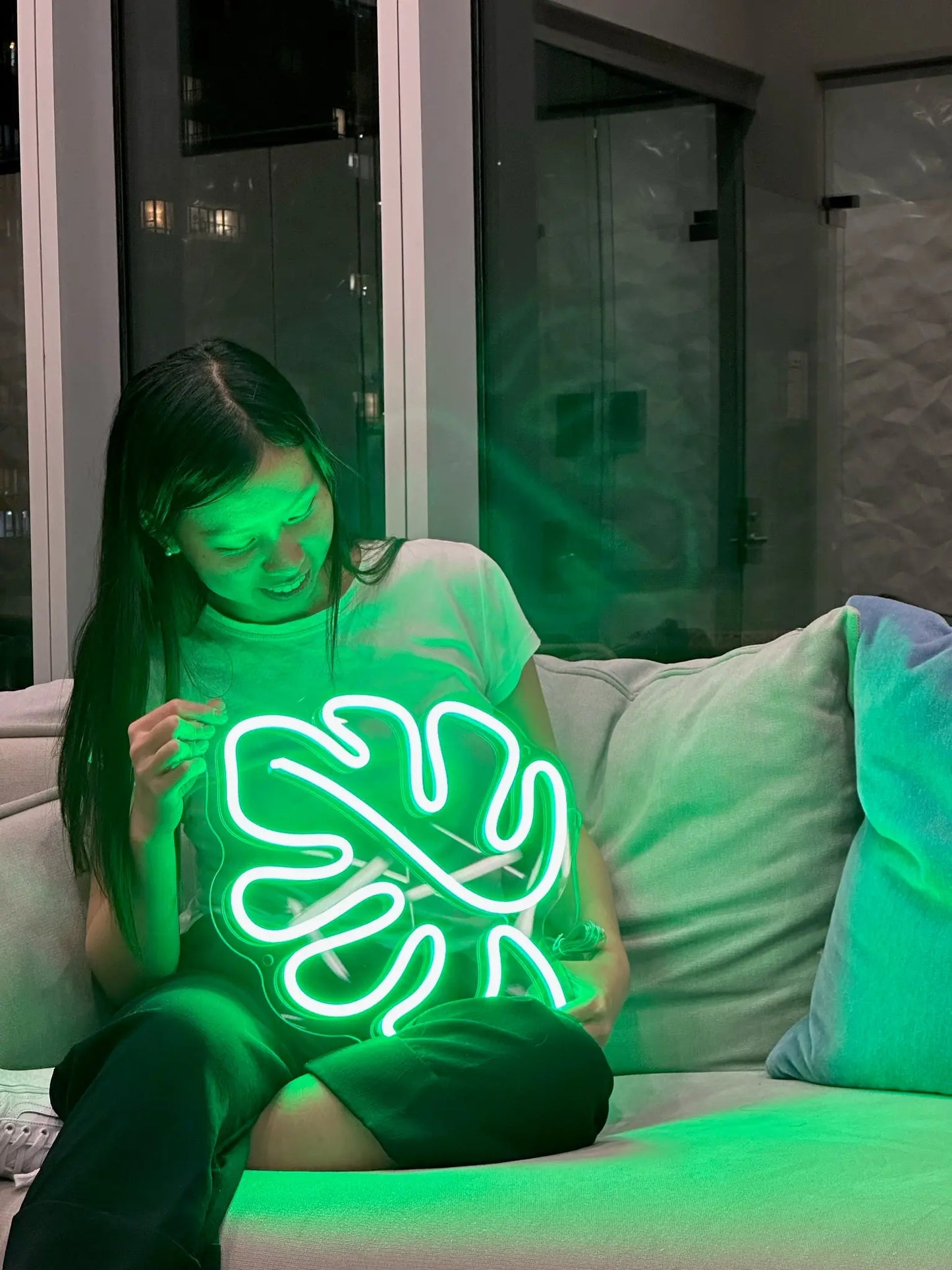 MONSTERA LEAF NEON SIGN — LED NEON SIGN Nightglow Studio