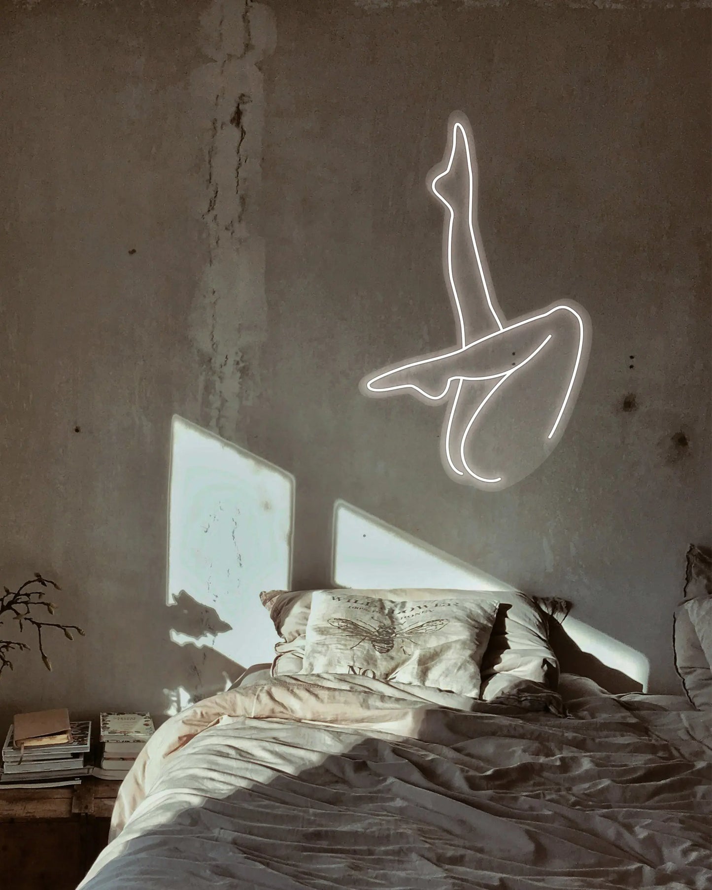 SEXY LEGS NEON SIGN | AESTHETIC BEDROOM WALL LIGHT Nightglow Studio