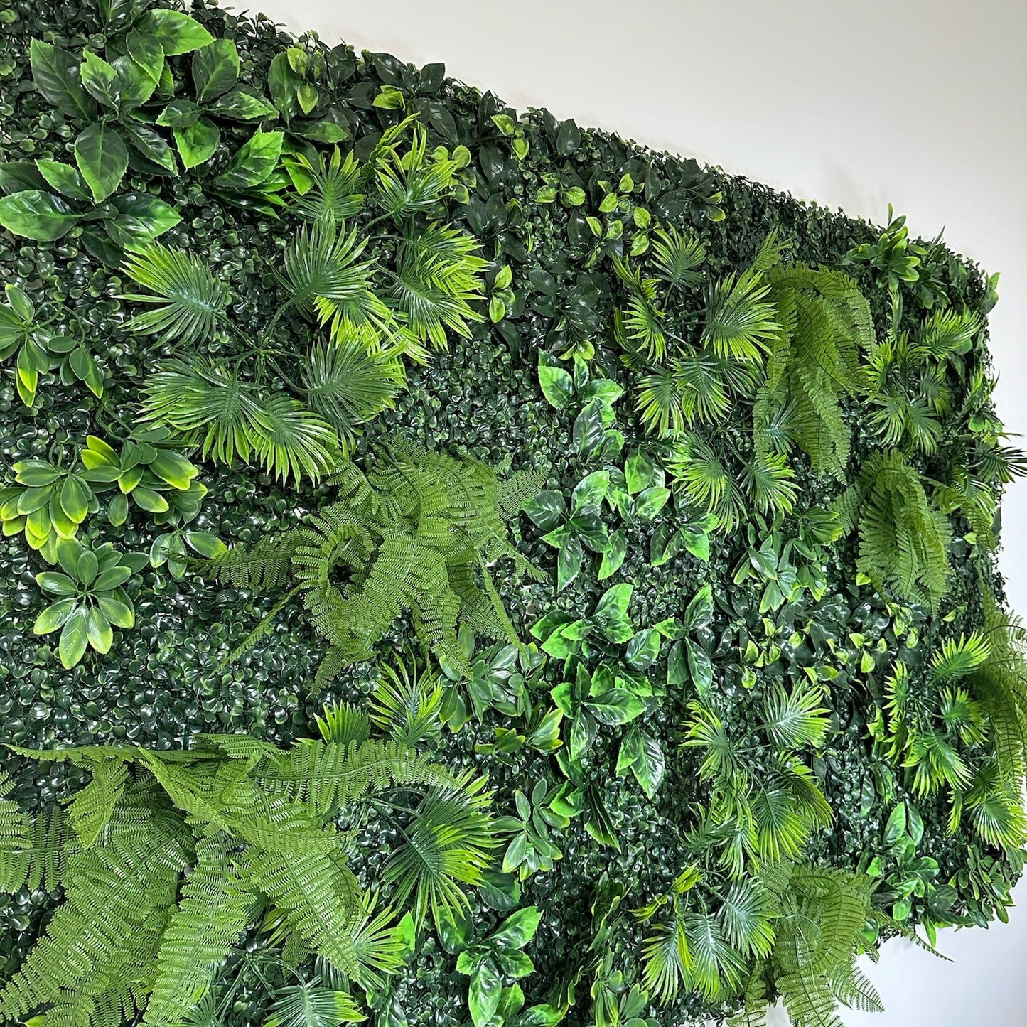 Artificial Grass Wall Panels – Premium Green Wall Decor for Indoor & Outdoor Use Nightglow Studio