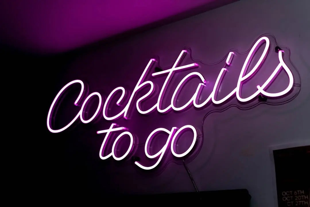 COCKTAILS TO GO NEON SIGN | BAR LED WALL LIGHT Nightglow Studio