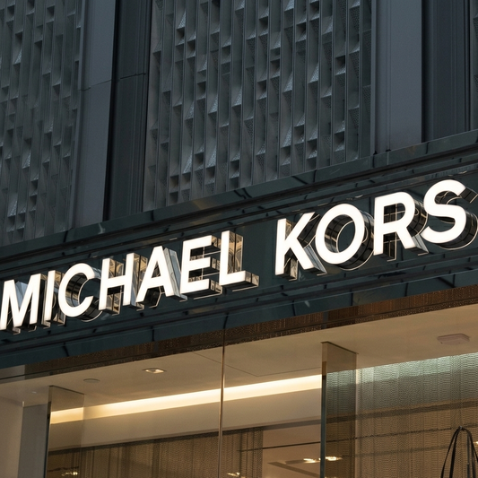 front lit business storefront signage 3D channel letters LED sign