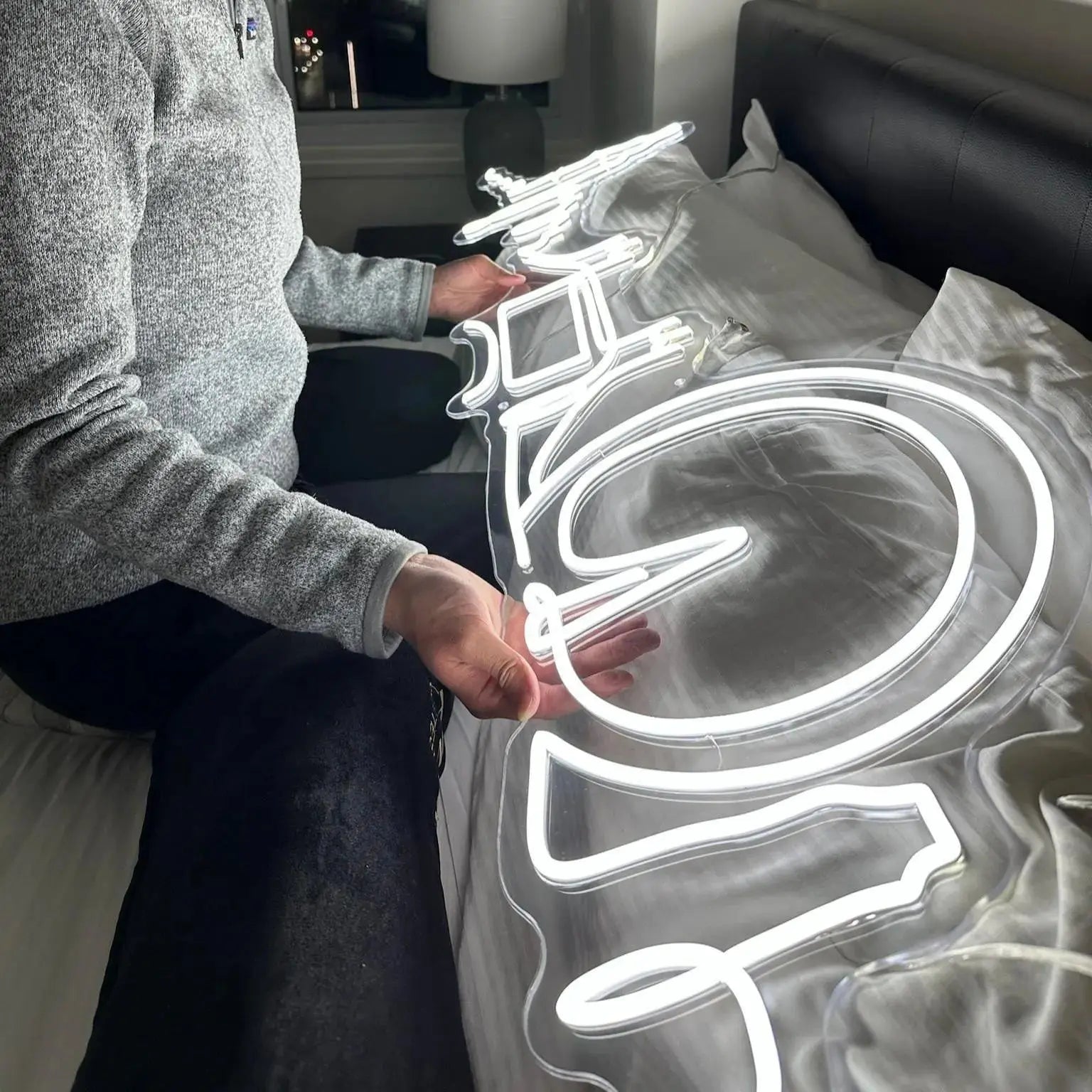 NIGHTGLOW ORIGINAL LONDON SKYLINE — LED NEON SIGN Nightglow Studio