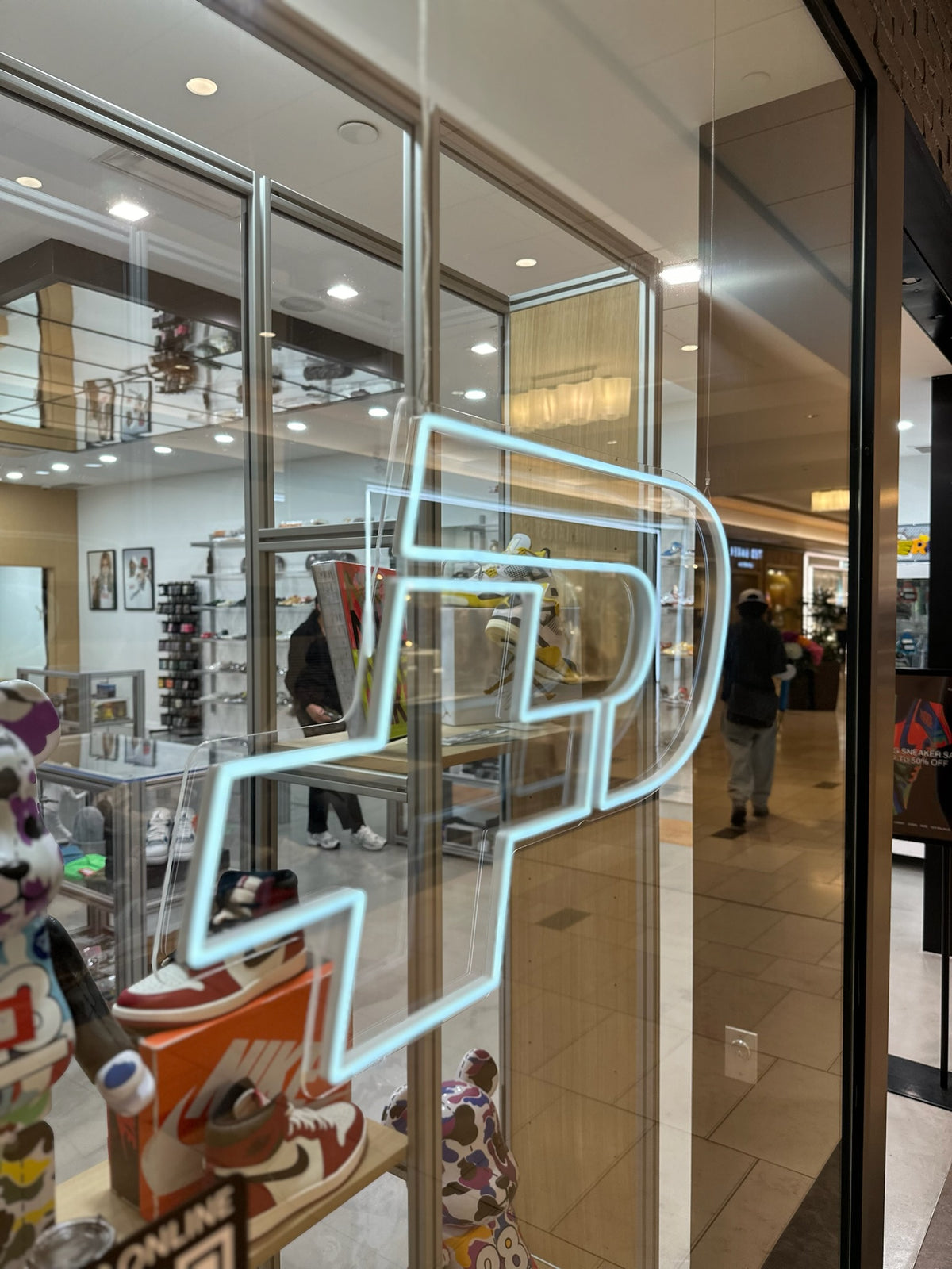 Multi Store Sign Modern Storefront LED Neon Sign - Plus Shop | Nightglow – Nightglow Studio