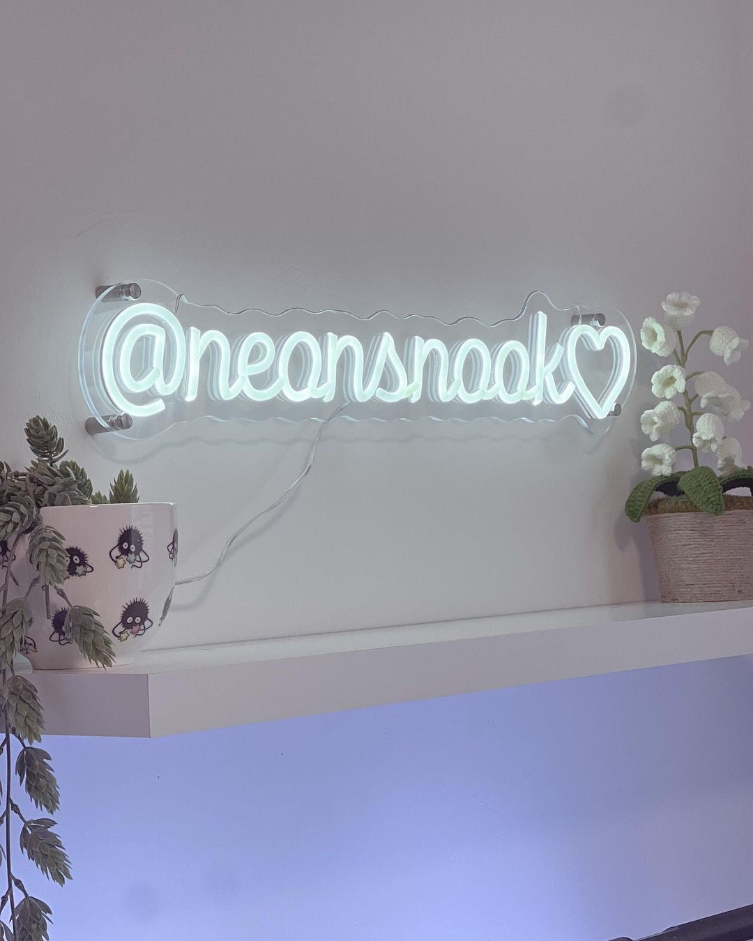 desk set up neon sign, gaming neon sign, username neon sign